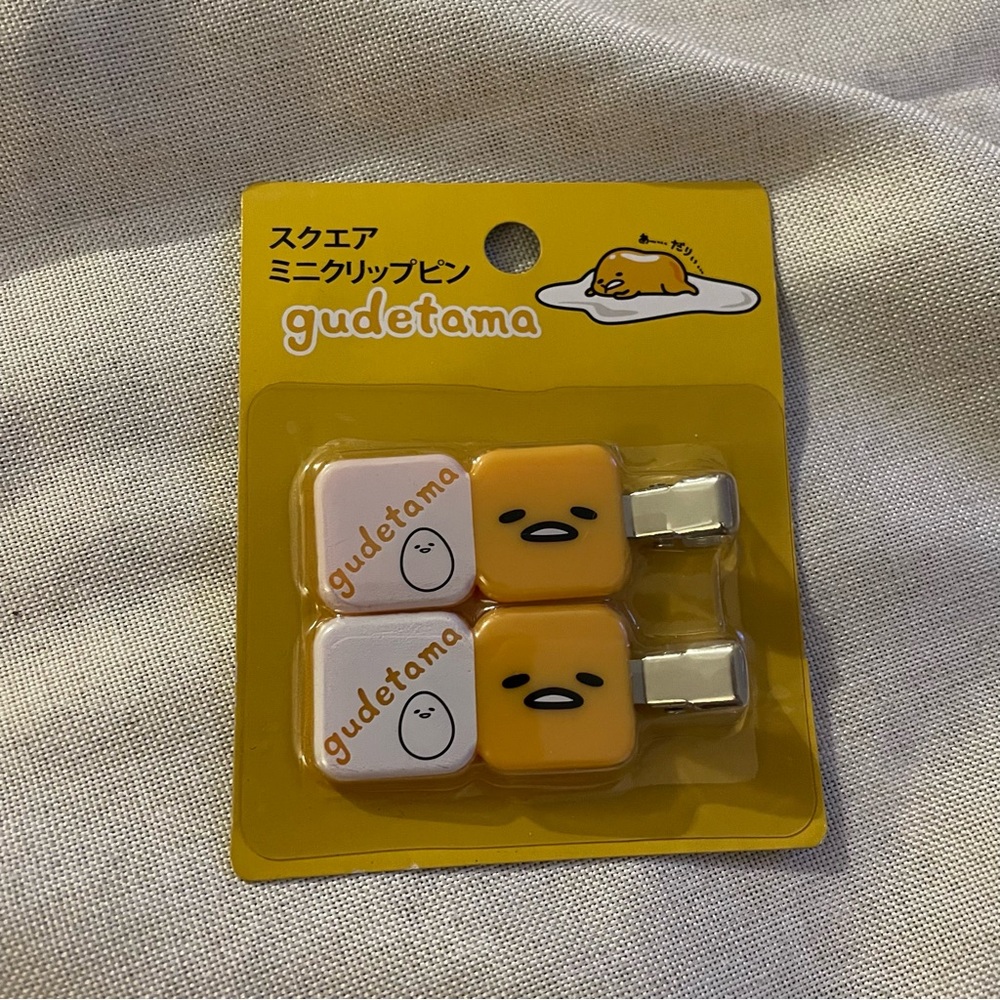 NEW Gudetama San-X Mini Hair Clips Set